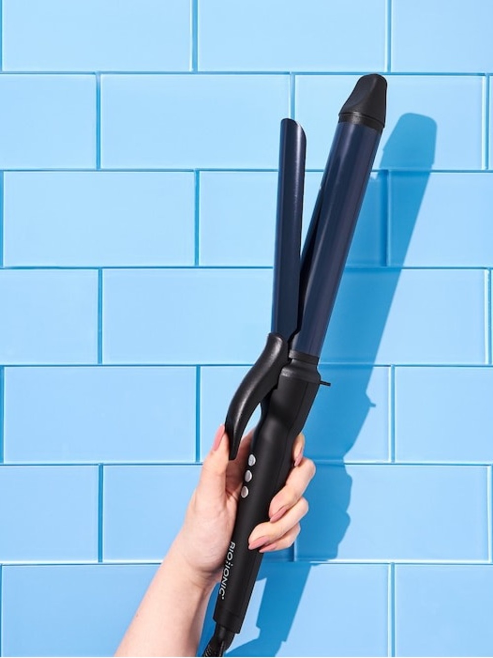 Bio Ionic 1.25" Long Barrel Pro Curling Iron Black with Teal Accents ' NanoIonic - Picture 6 of 12